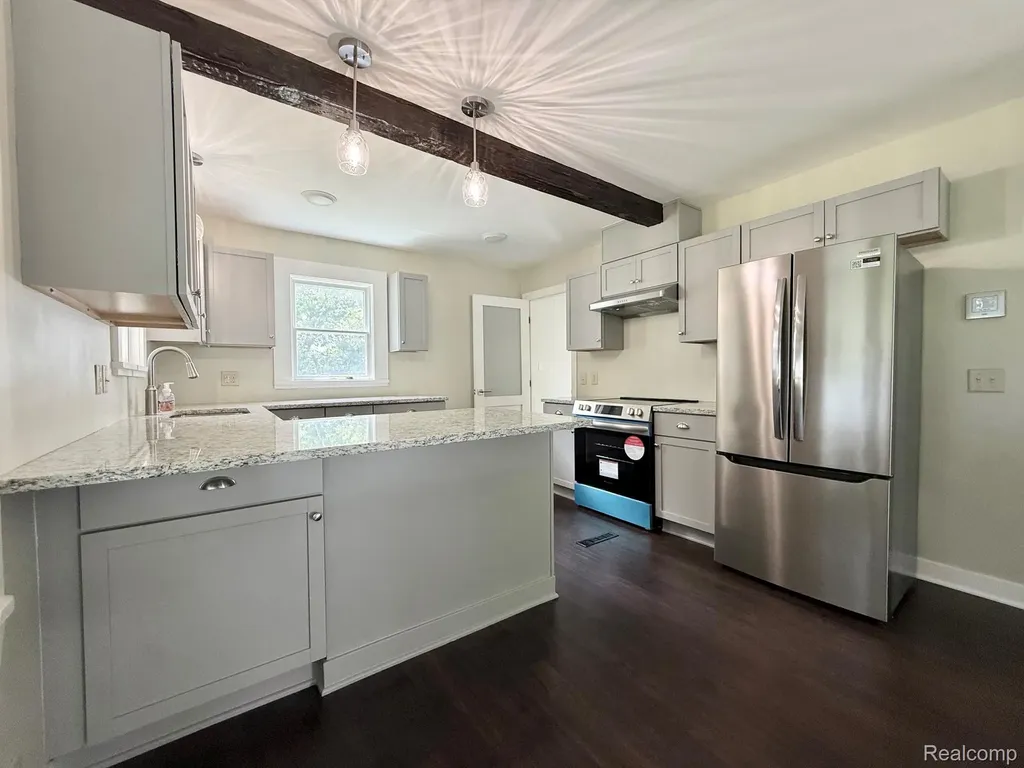 11614 Schram Street Grand Blanc City MI 48439