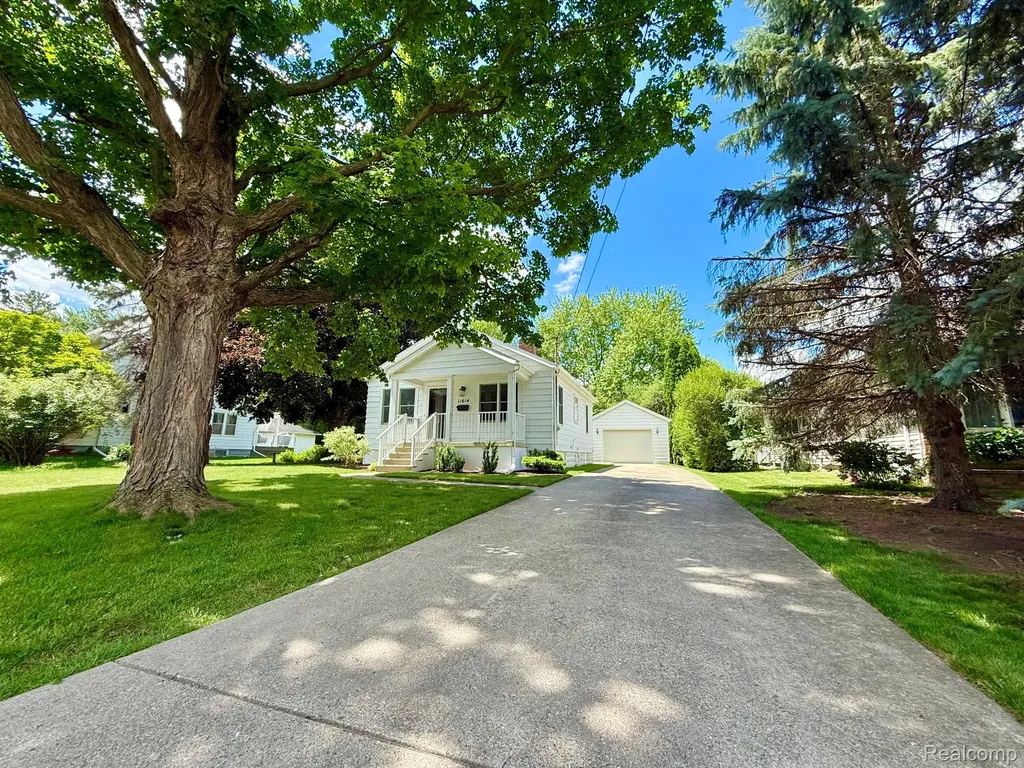 11614 Schram Street Grand Blanc City MI 48439