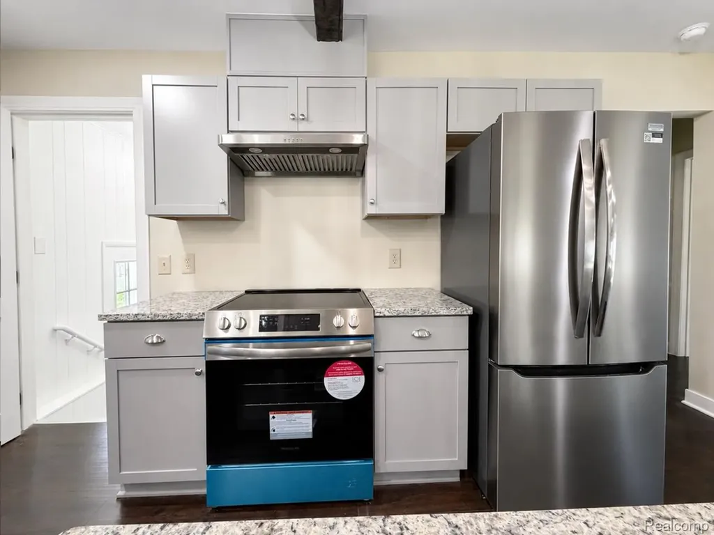 11614 Schram Street Grand Blanc City MI 48439