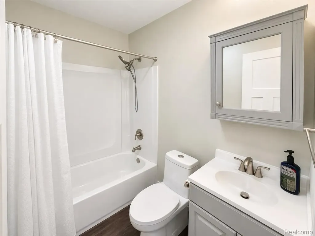 11614 Schram Street Grand Blanc City MI 48439