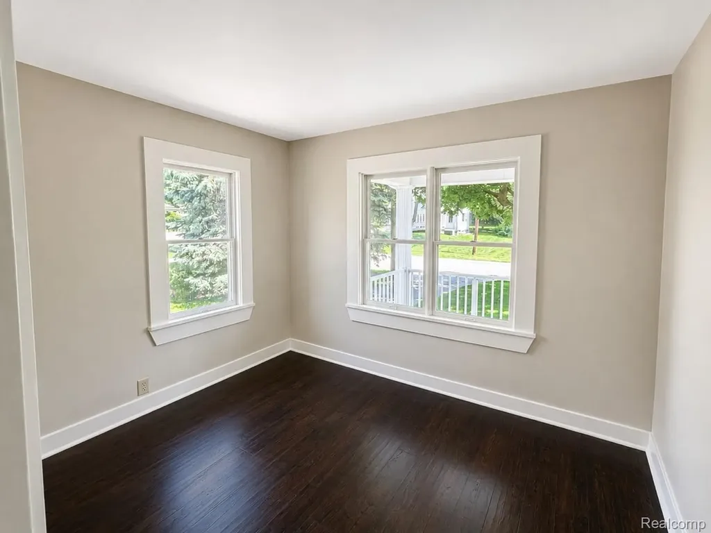 11614 Schram Street Grand Blanc City MI 48439