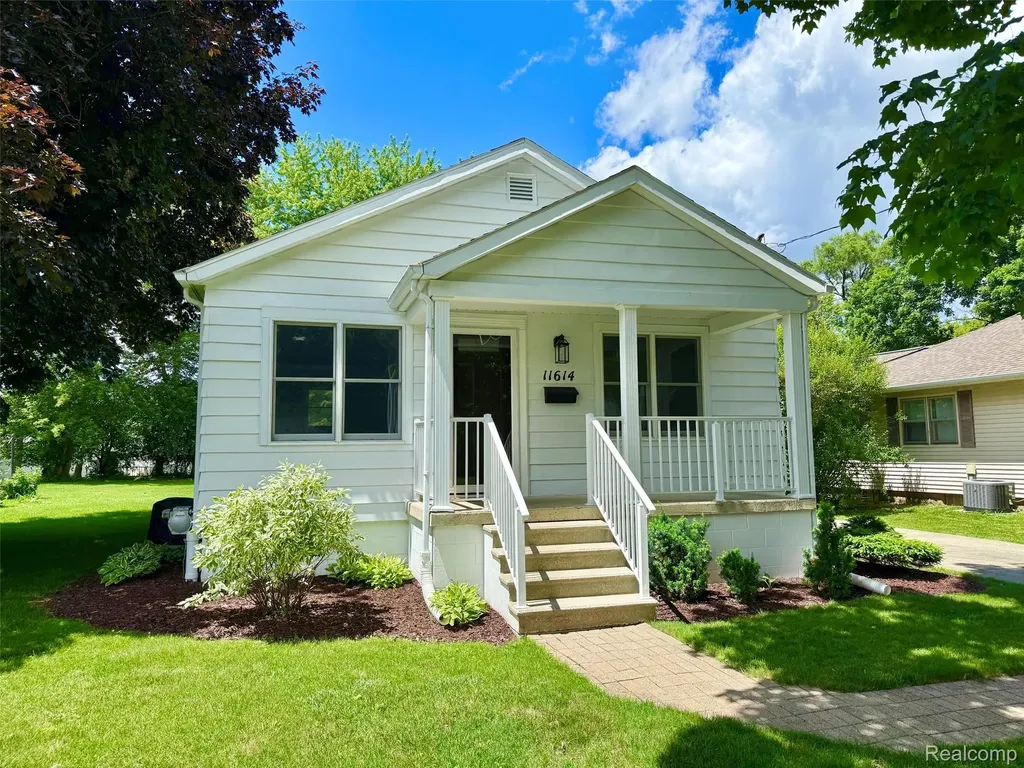 11614 Schram Street Grand Blanc City MI 48439