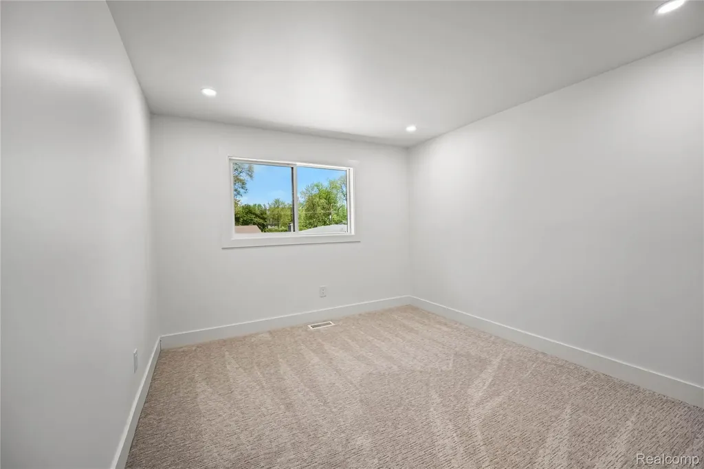 6742 Canterbury Court Shelby Charter Township MI 48316