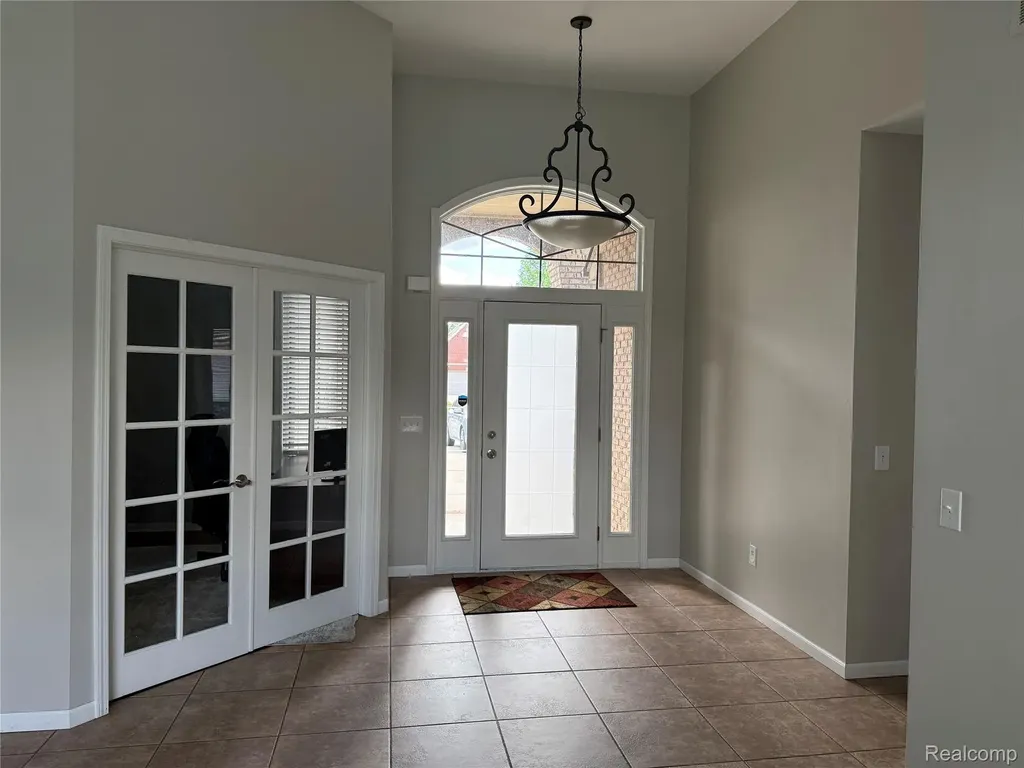 21683 Trevor Court Macomb Township MI 48044