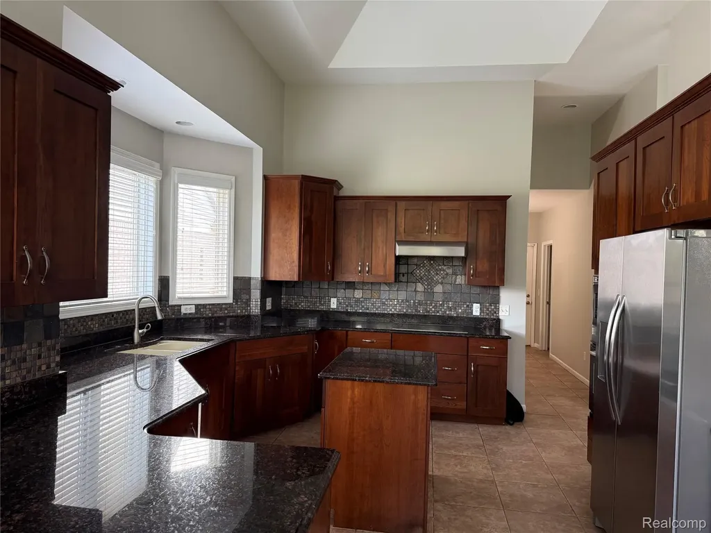 21683 Trevor Court Macomb Township MI 48044