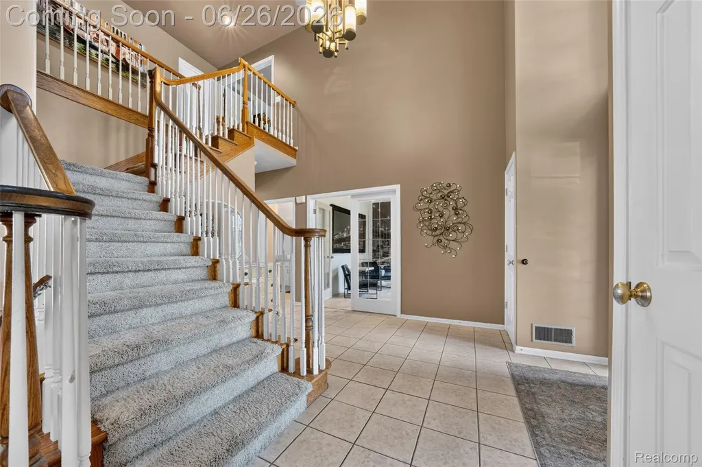 2619 Lambeth Park Rochester Hills City MI 48306