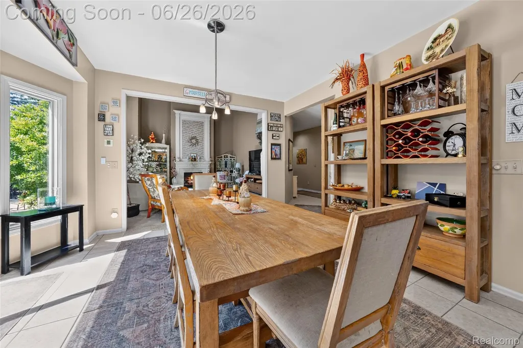2619 Lambeth Park Rochester Hills City MI 48306