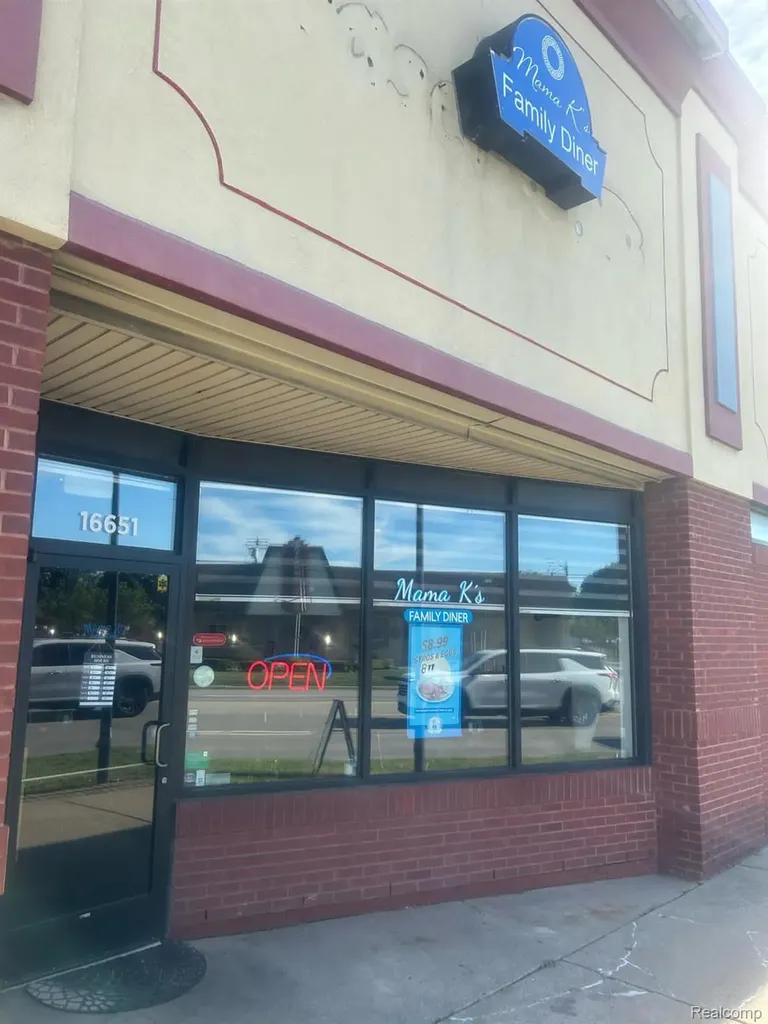 16651 14 Mile Fraser City MI 48026