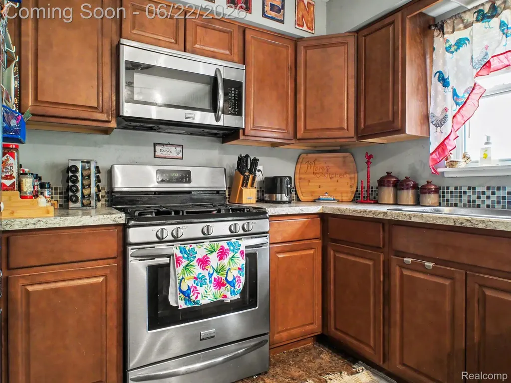 428 Carrie Drive Flushing City MI 48433