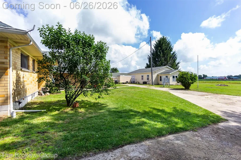 7272 N Lapeer Road Rich Township MI 48435