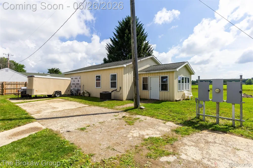 7272 N Lapeer Road Rich Township MI 48435