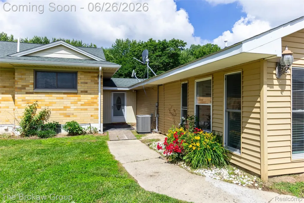 7272 N Lapeer Road Rich Township MI 48435