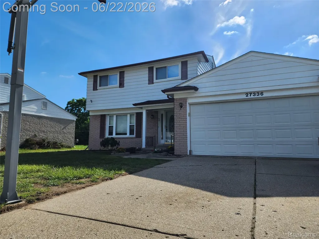 27336 Pierce Street Southfield City MI 48076