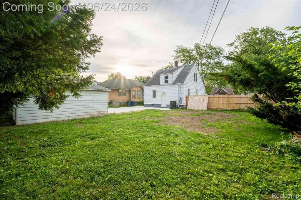 1538 Washington Avenue Lincoln Park City MI 48146