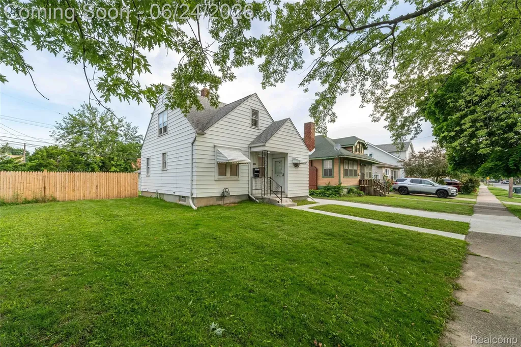 1538 Washington Avenue Lincoln Park City MI 48146