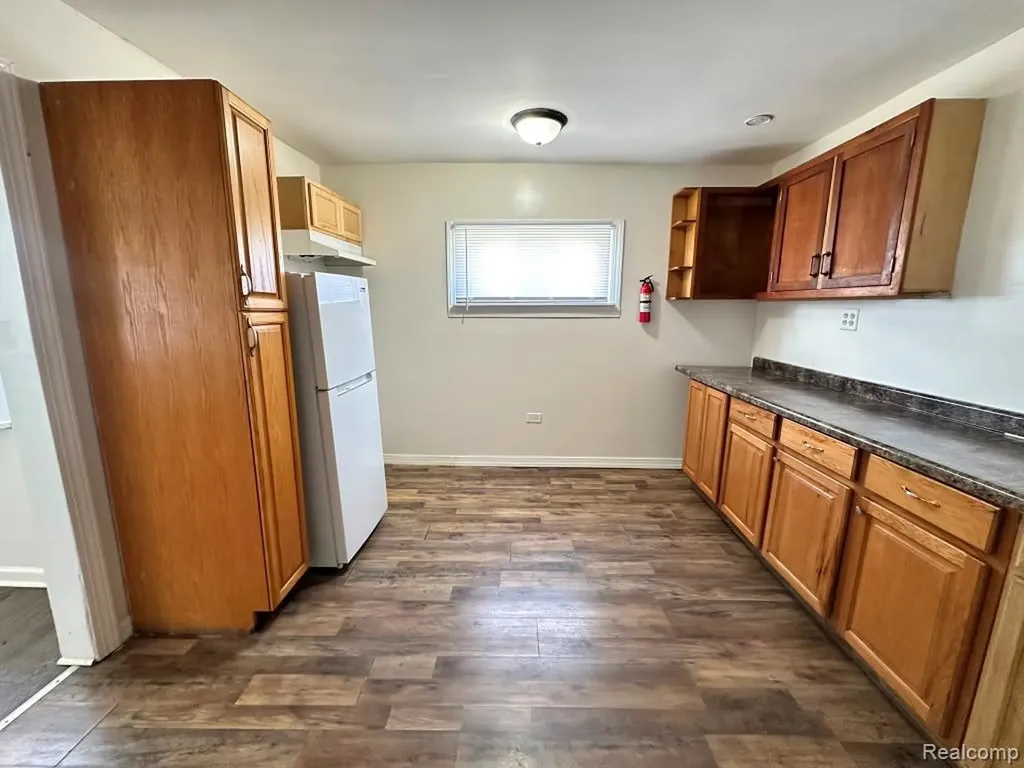 3441 S Edsel Street Detroit City MI 48217