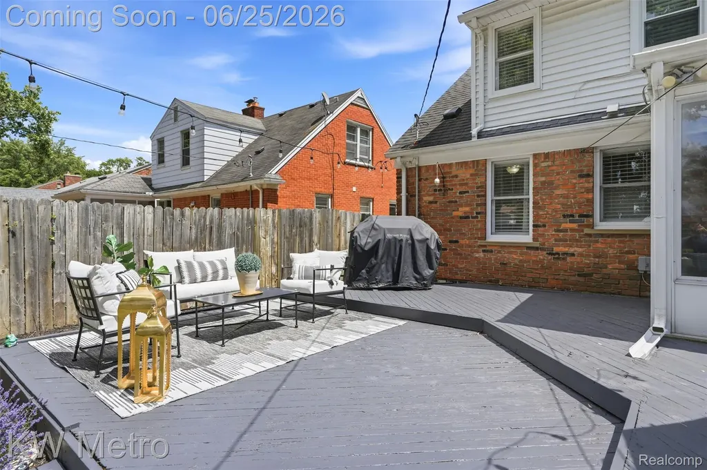 1210 Lyons Avenue Royal Oak City MI 48073