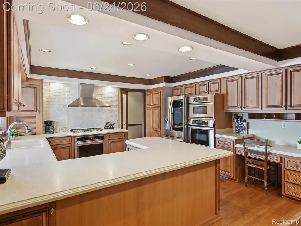 2463 Kimberly Fair Street Rochester Hills City MI 48309