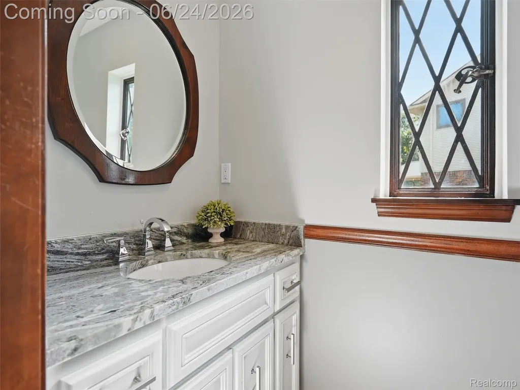 2463 Kimberly Fair Street Rochester Hills City MI 48309