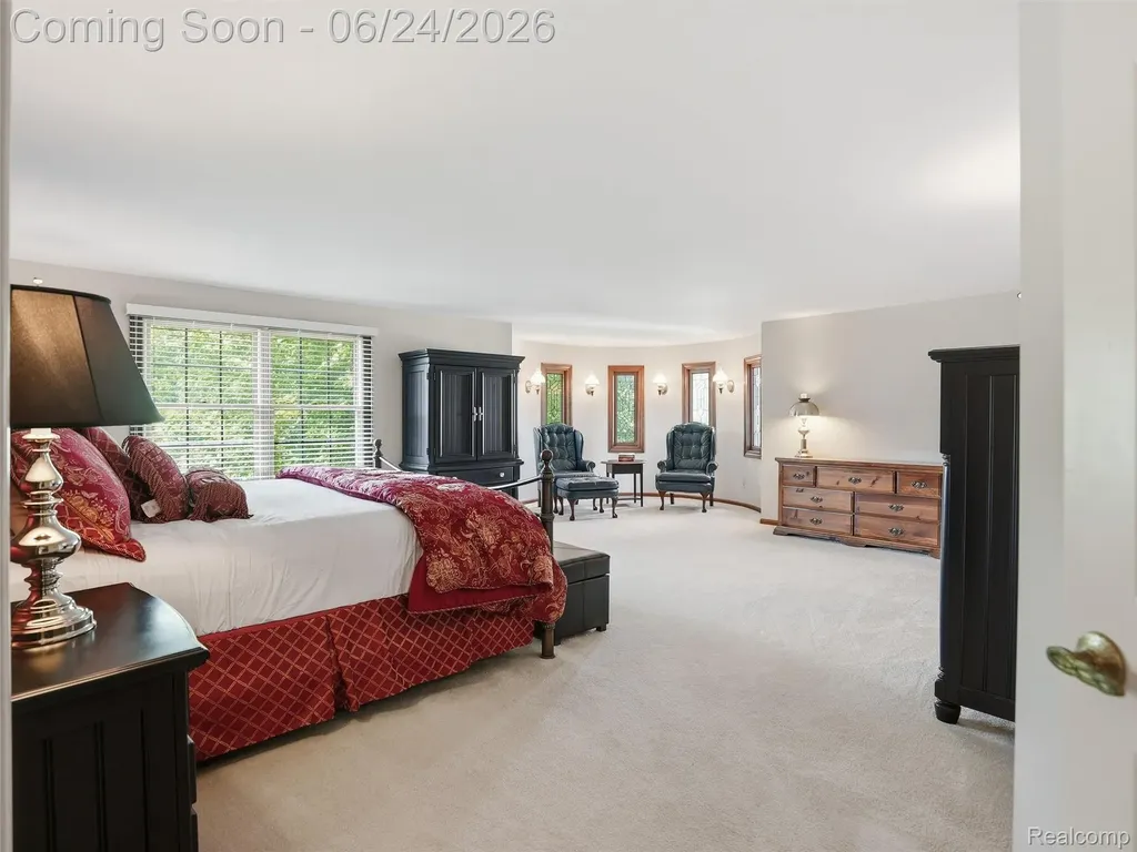 2463 Kimberly Fair Street Rochester Hills City MI 48309