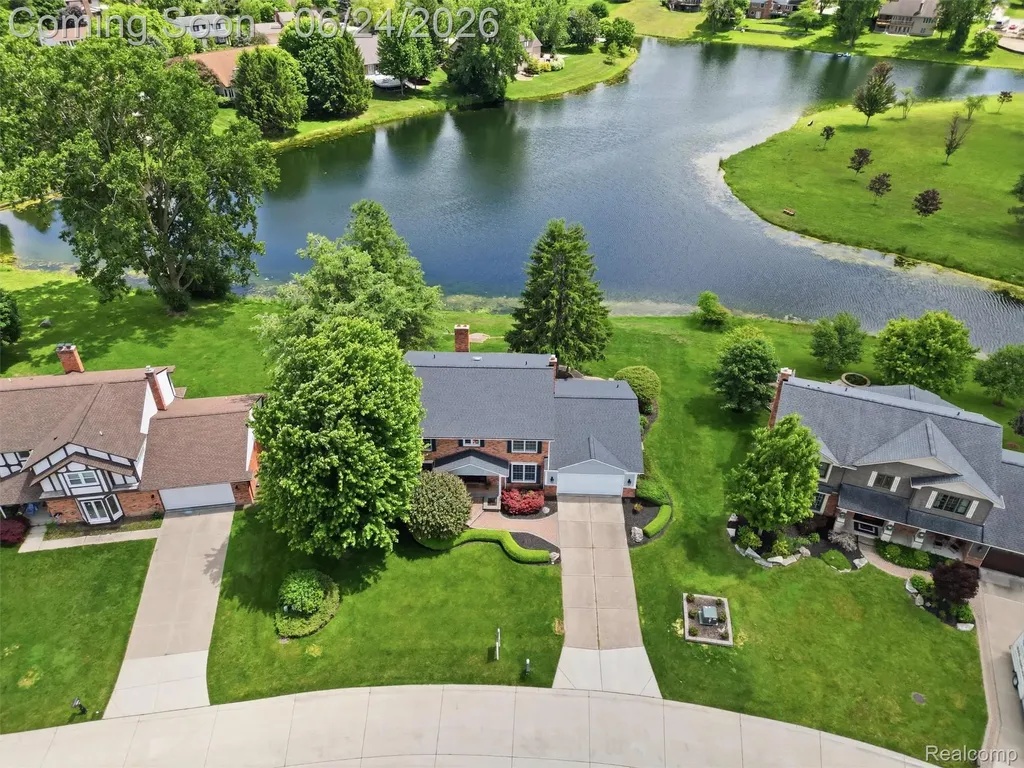 2463 Kimberly Fair Street Rochester Hills City MI 48309