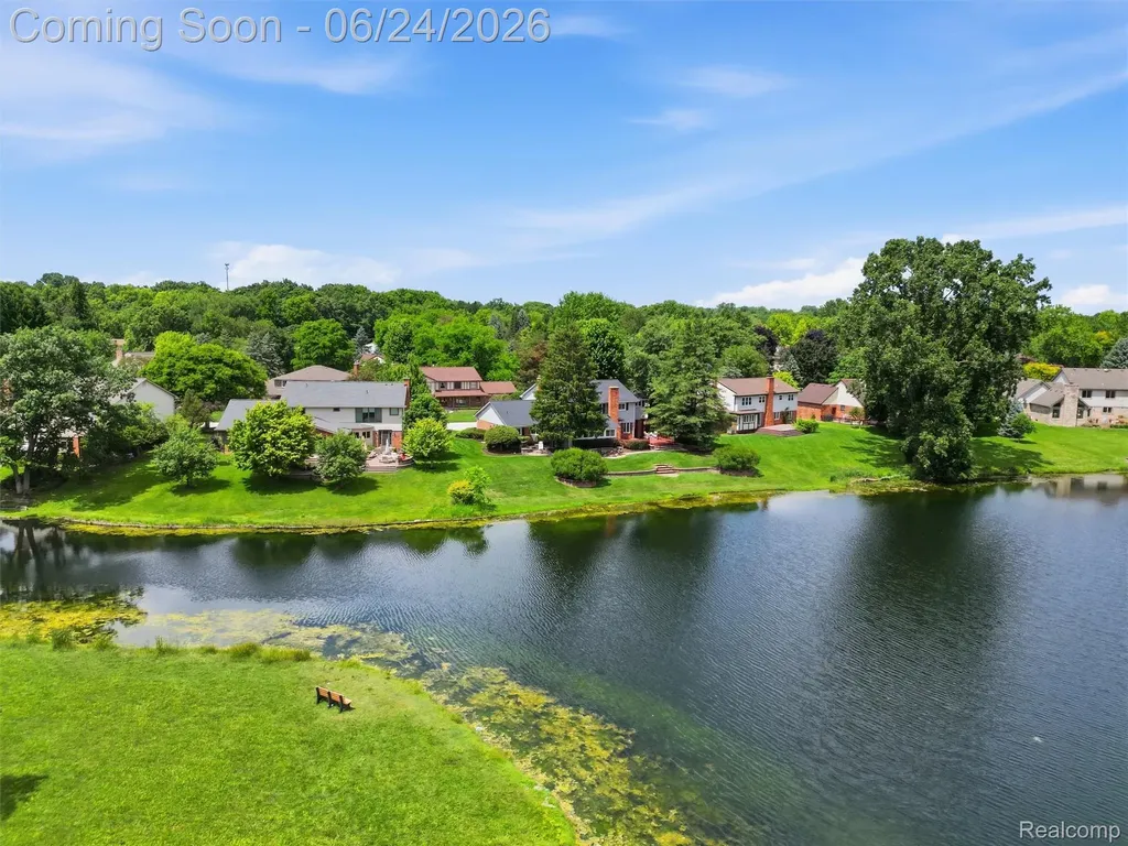 2463 Kimberly Fair Street Rochester Hills City MI 48309