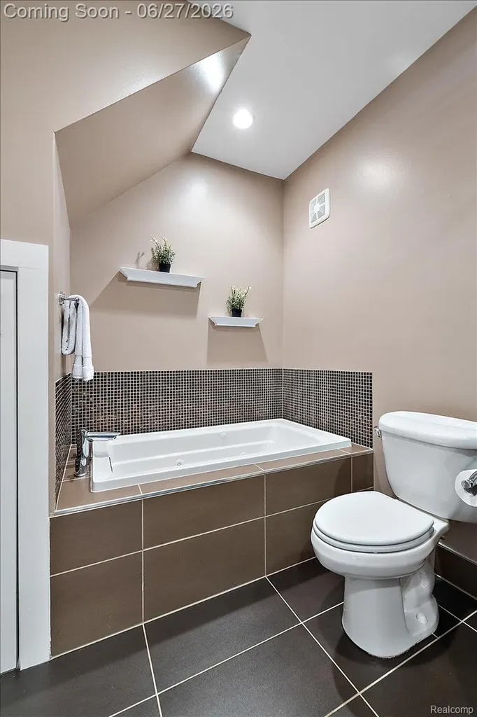 415 Yerkes Street Northville City MI 48167