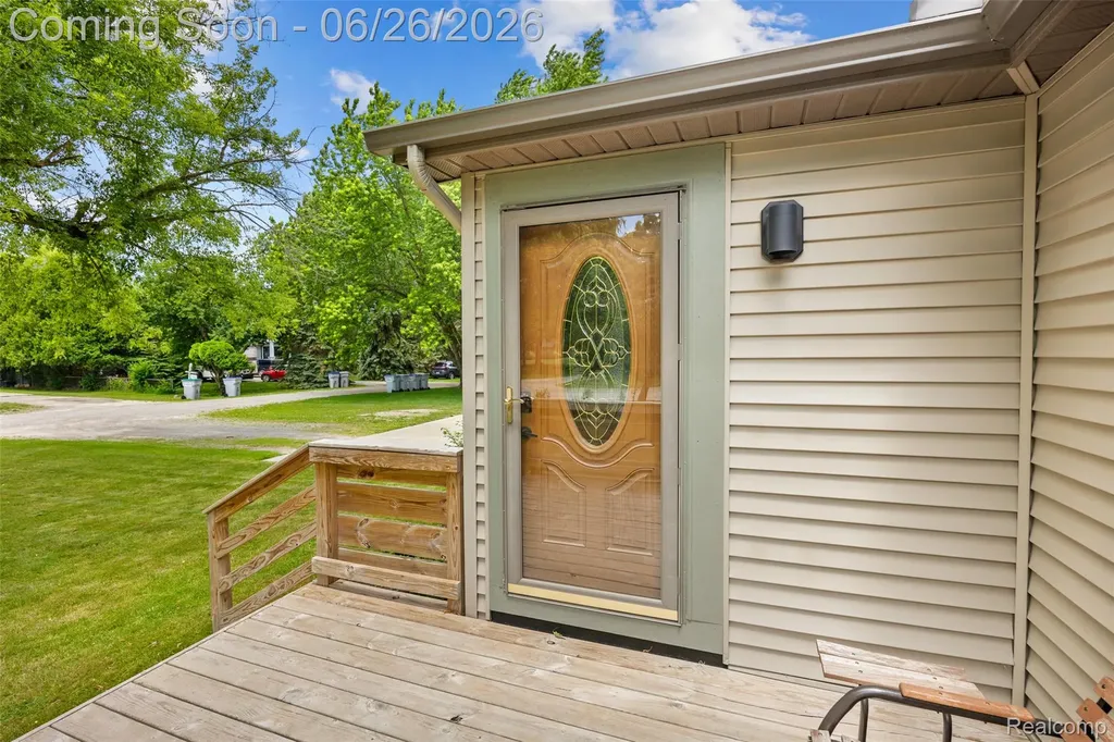 11997 Ruth Street Green Oak Township MI 48178