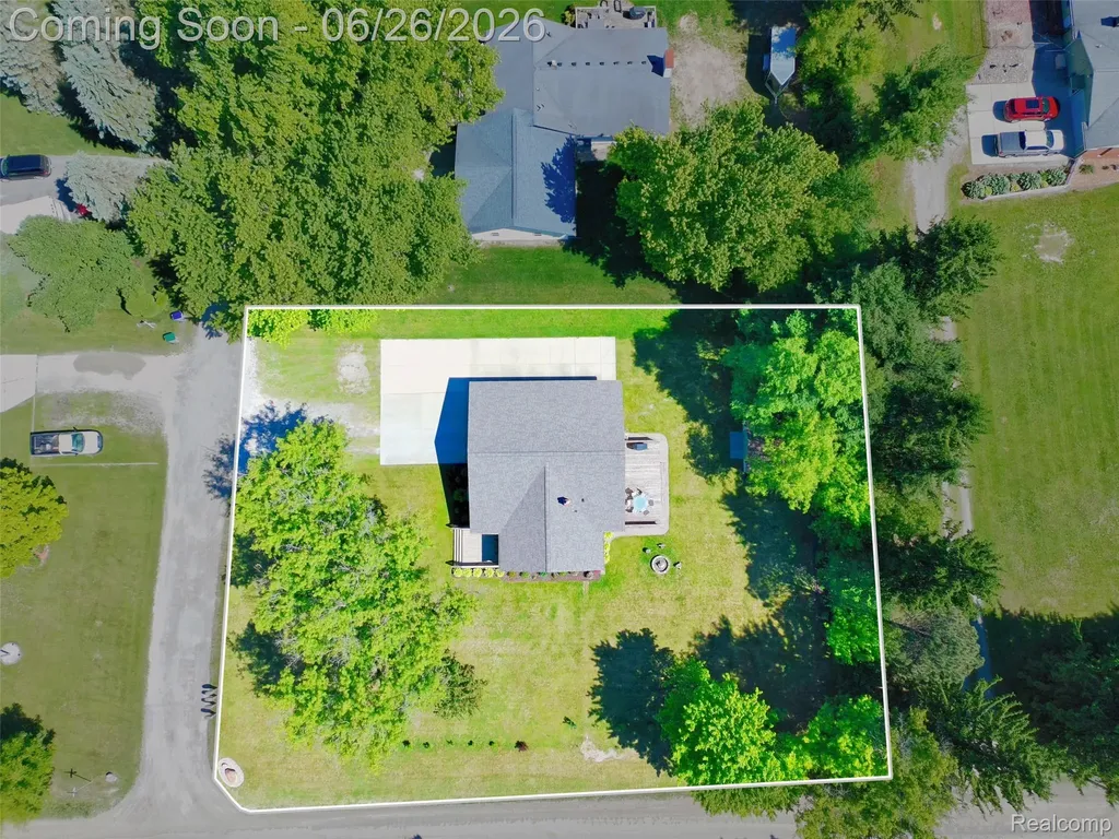 11997 Ruth Street Green Oak Township MI 48178