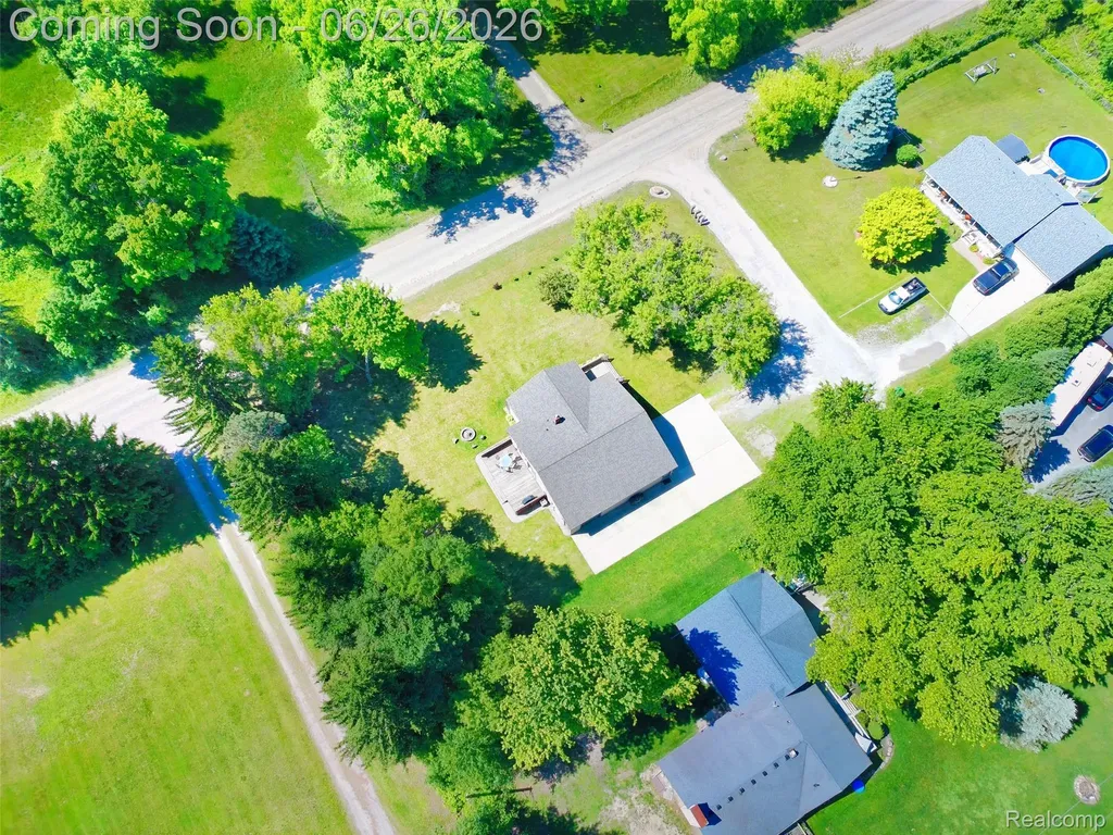 11997 Ruth Street Green Oak Township MI 48178
