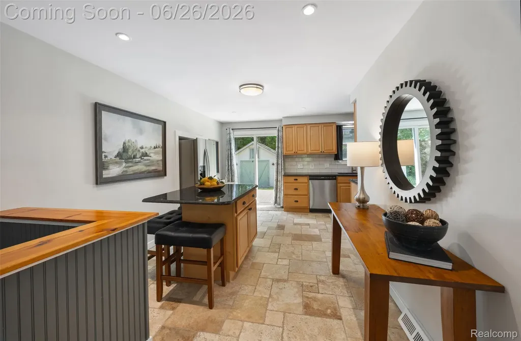 11997 Ruth Street Green Oak Township MI 48178