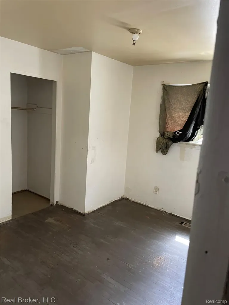4244 6th Street Ecorse City MI 48229
