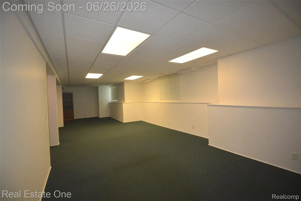 2140 W View Court Lake Orion Village MI 48360