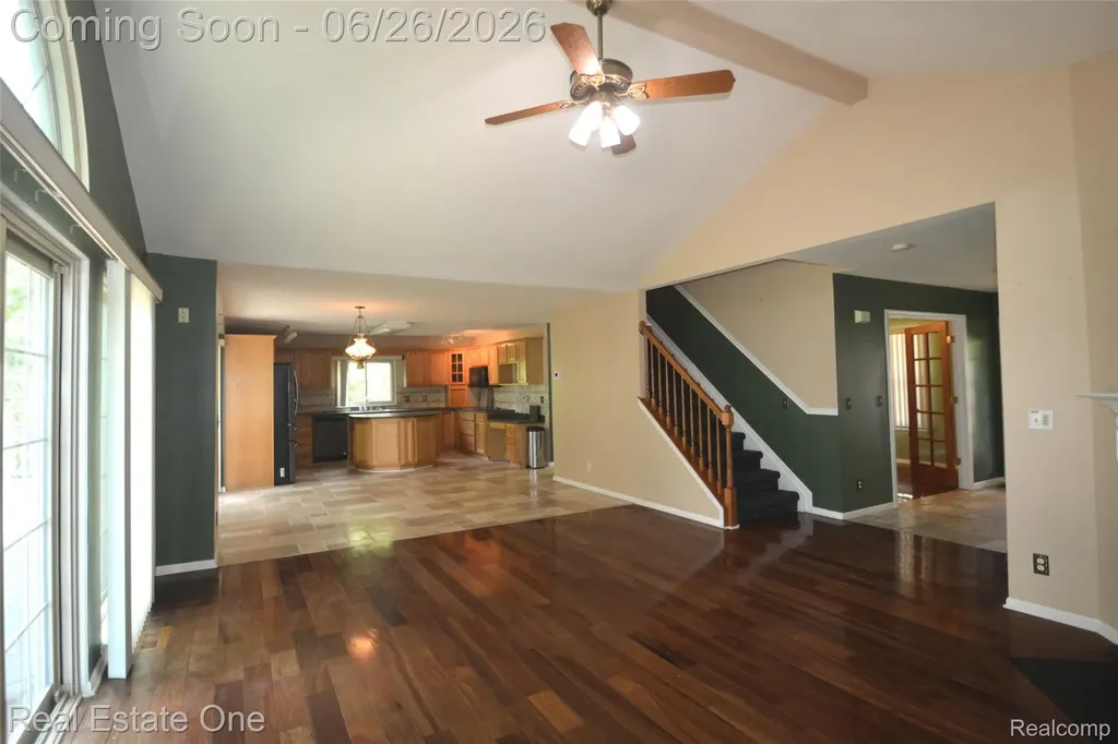2140 W View Court Lake Orion Village MI 48360