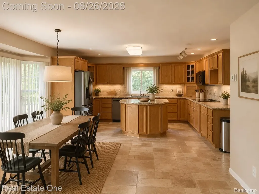 2140 W View Court Lake Orion Village MI 48360
