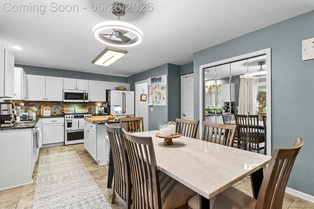 10140 Fieldway Trail Grand Blanc Charter Township MI 48442