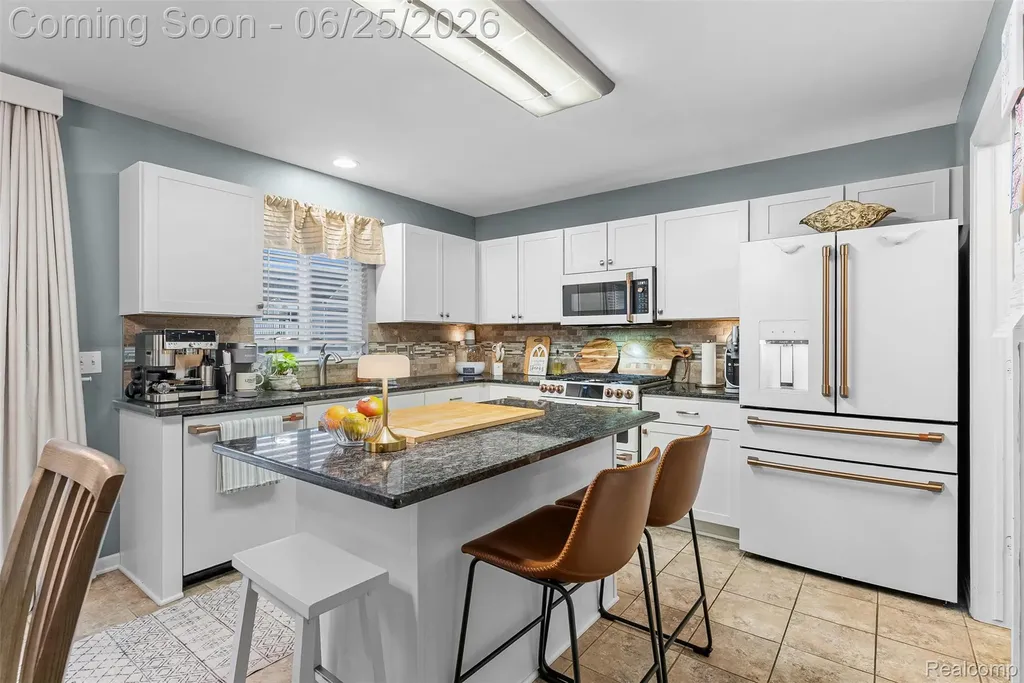 10140 Fieldway Trail Grand Blanc Charter Township MI 48442