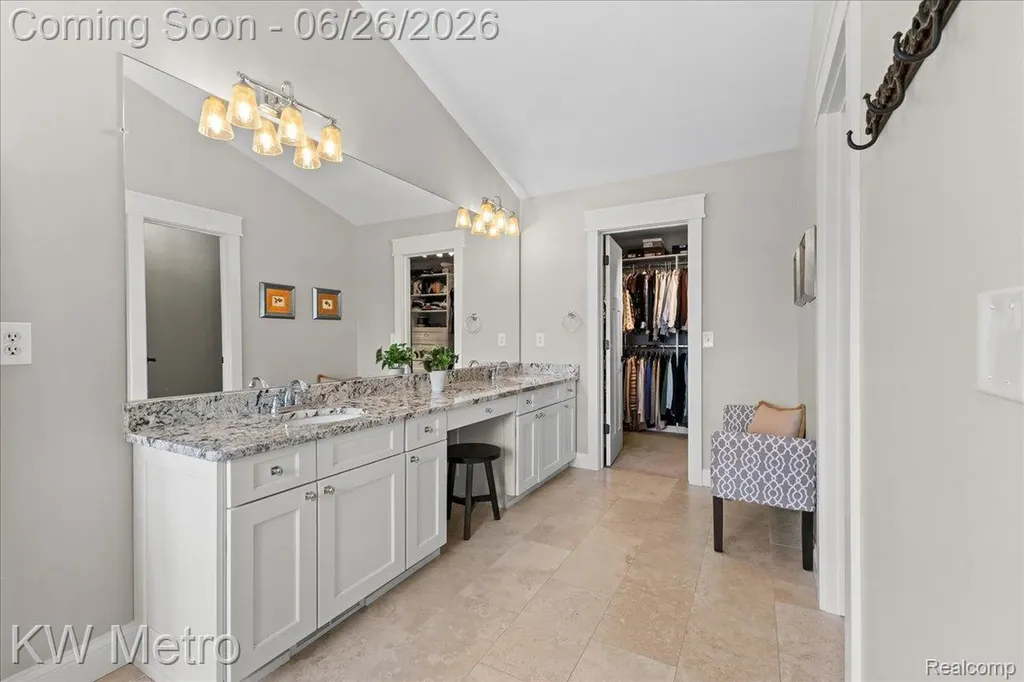 1393 Lake Shore Boulevard Orion Charter Township MI 48362