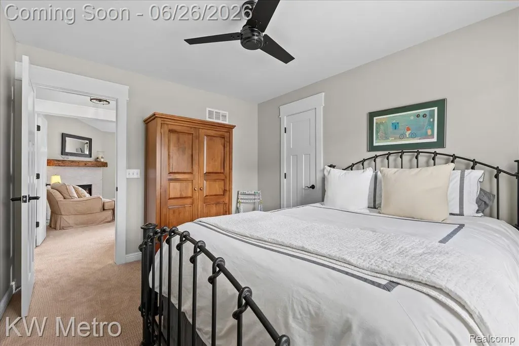 1393 Lake Shore Boulevard Orion Charter Township MI 48362