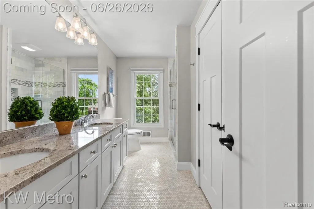1393 Lake Shore Boulevard Orion Charter Township MI 48362