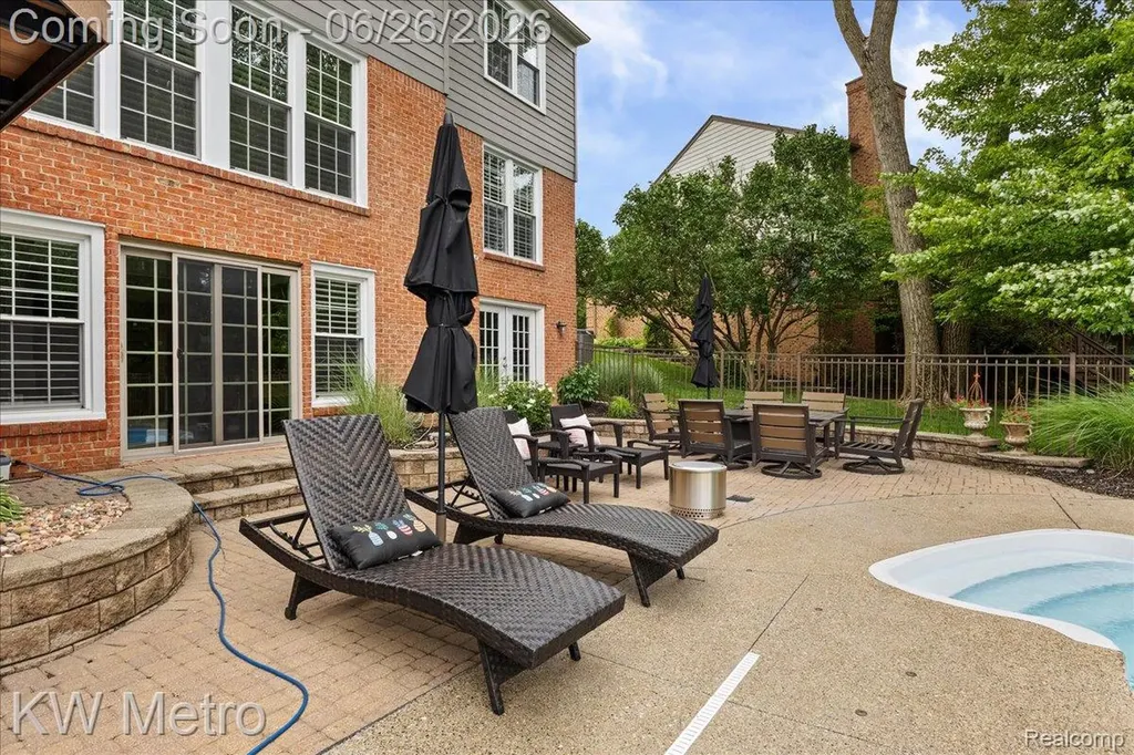 1393 Lake Shore Boulevard Orion Charter Township MI 48362