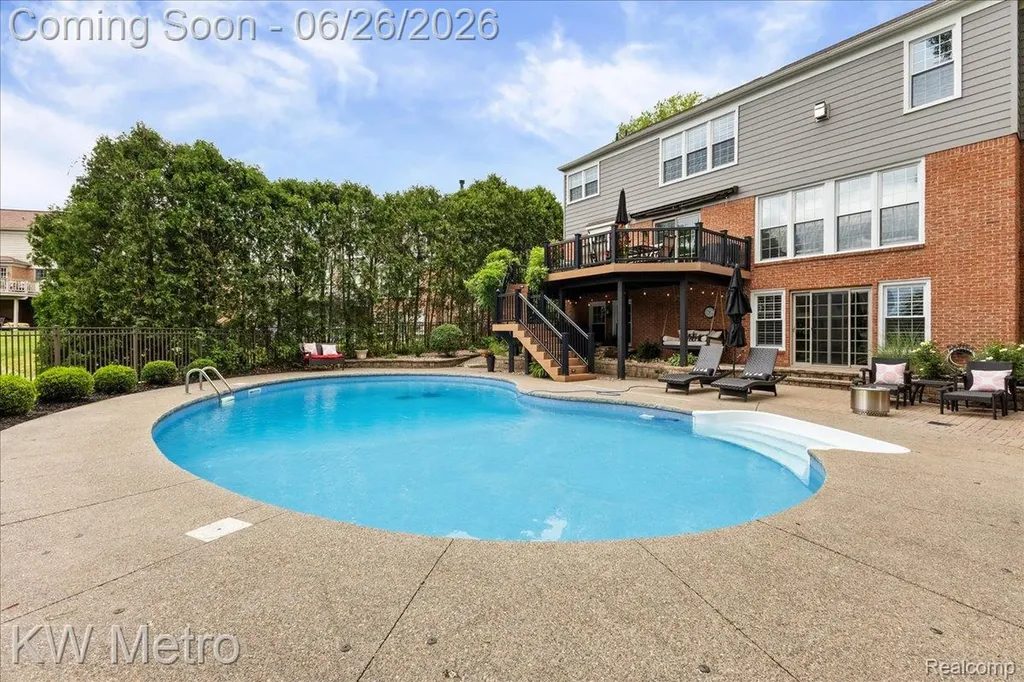 1393 Lake Shore Boulevard Orion Charter Township MI 48362