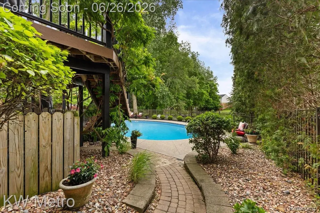 1393 Lake Shore Boulevard Orion Charter Township MI 48362