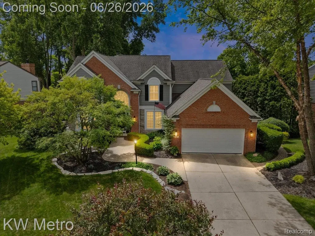 1393 Lake Shore Boulevard Orion Charter Township MI 48362