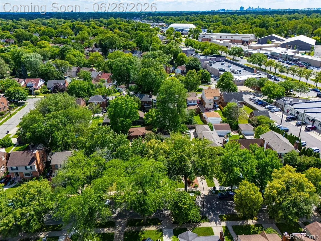 461 Manor Street Grosse Pointe Farms City MI 48236