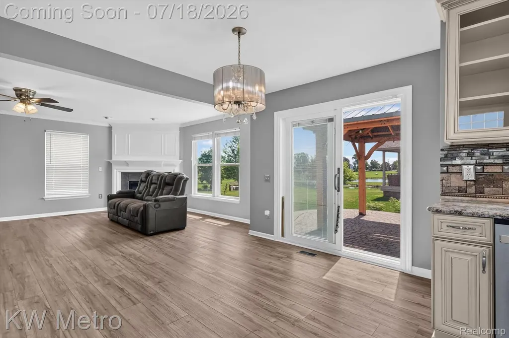 27886 Bluebird Drive Huron Charter Township MI 48134