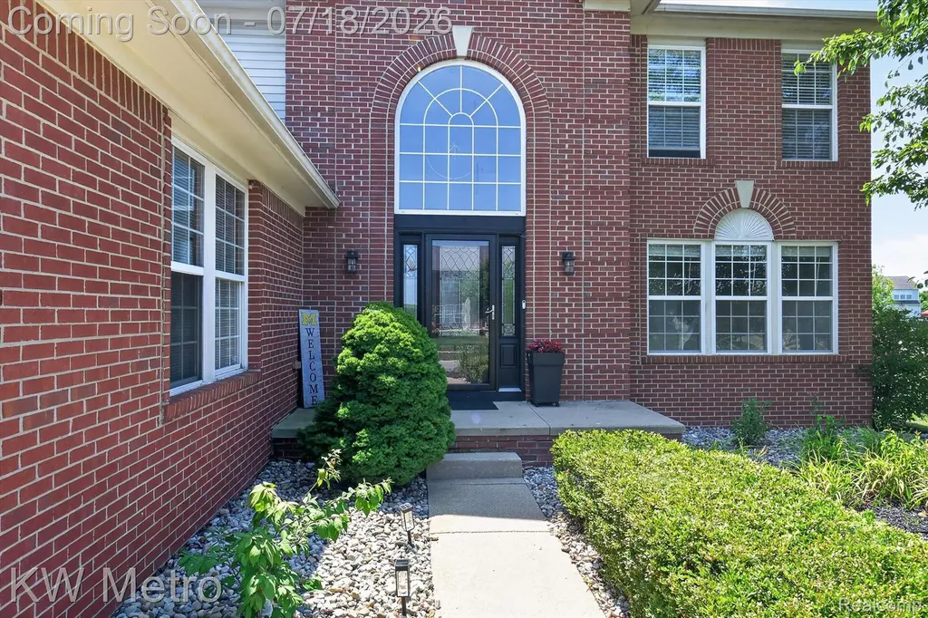 27886 Bluebird Drive Huron Charter Township MI 48134
