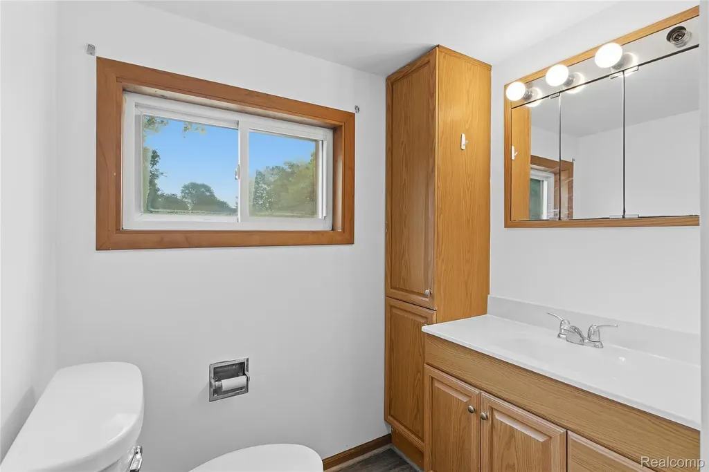 1843 Curtis Road Bridgeport Charter Township MI 48415