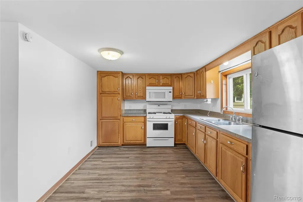 1843 Curtis Road Bridgeport Charter Township MI 48415