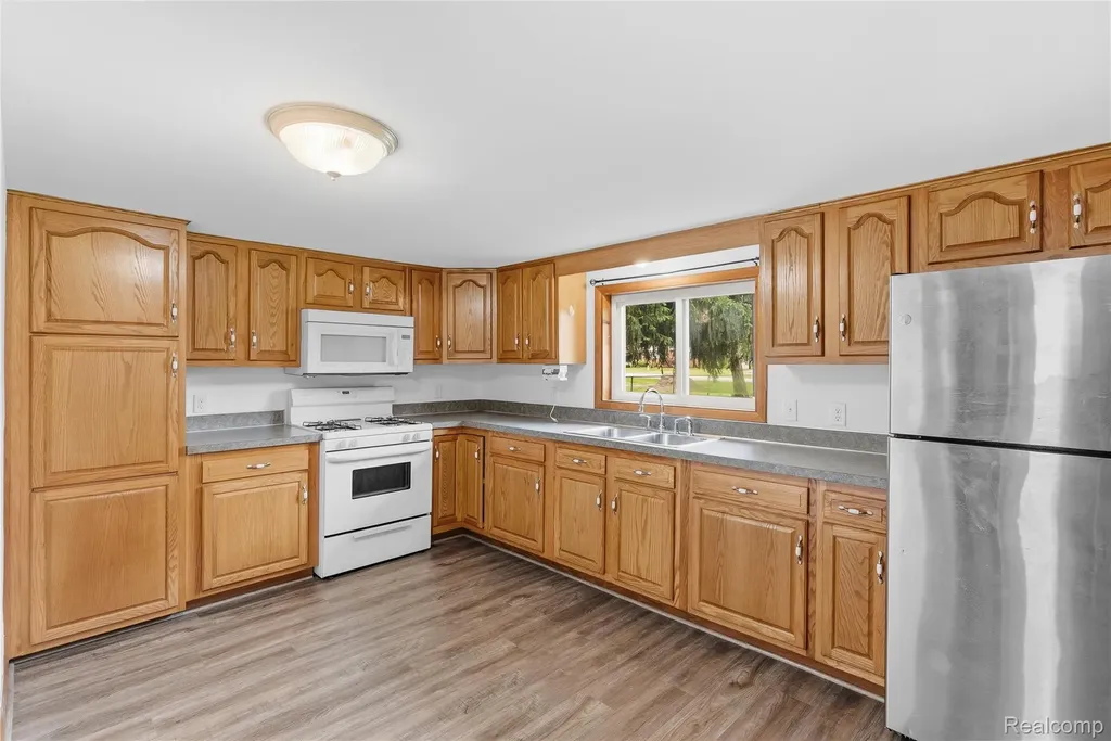 1843 Curtis Road Bridgeport Charter Township MI 48415